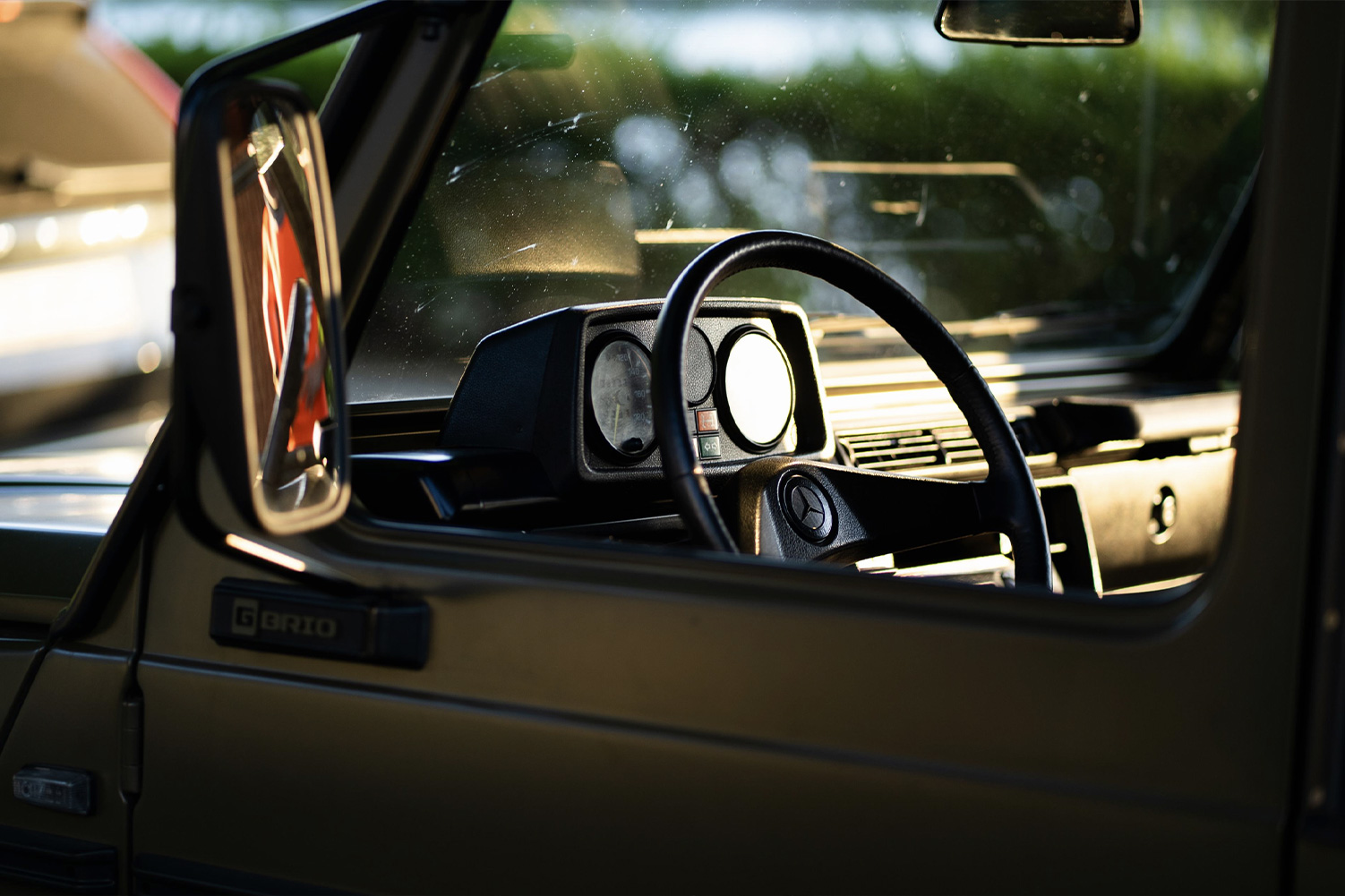 Mercedes-Benz G-Class View 1