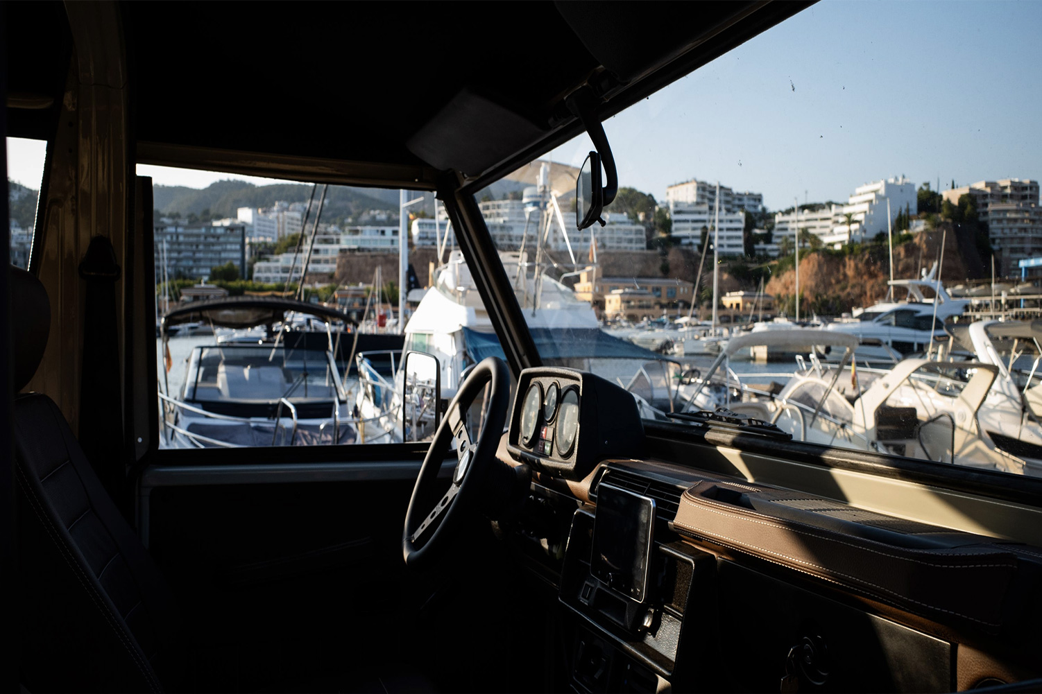 Mercedes-Benz G-Class Interior